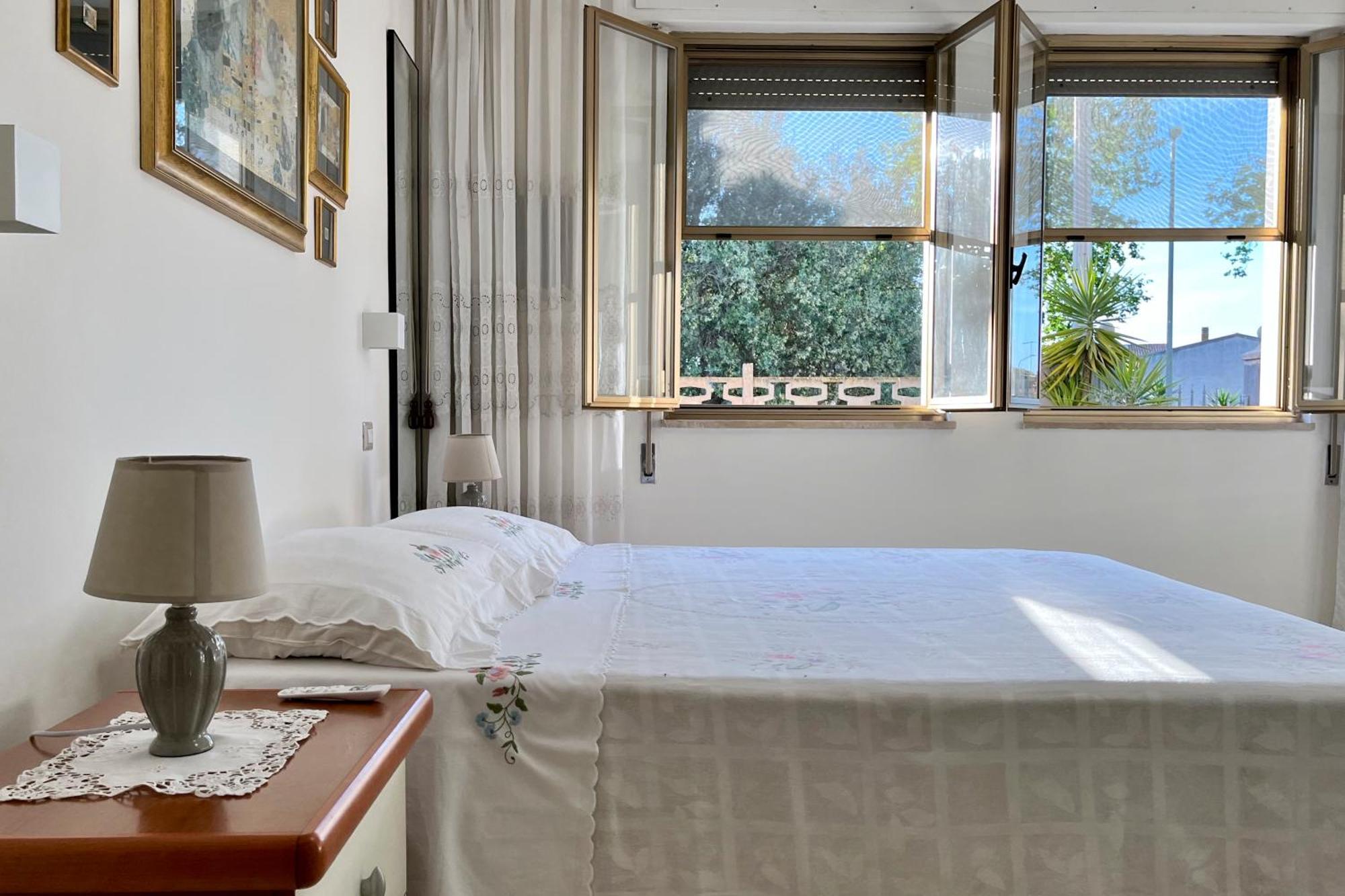 Gocciadoro Guest Apartment Solanas  Esterno foto