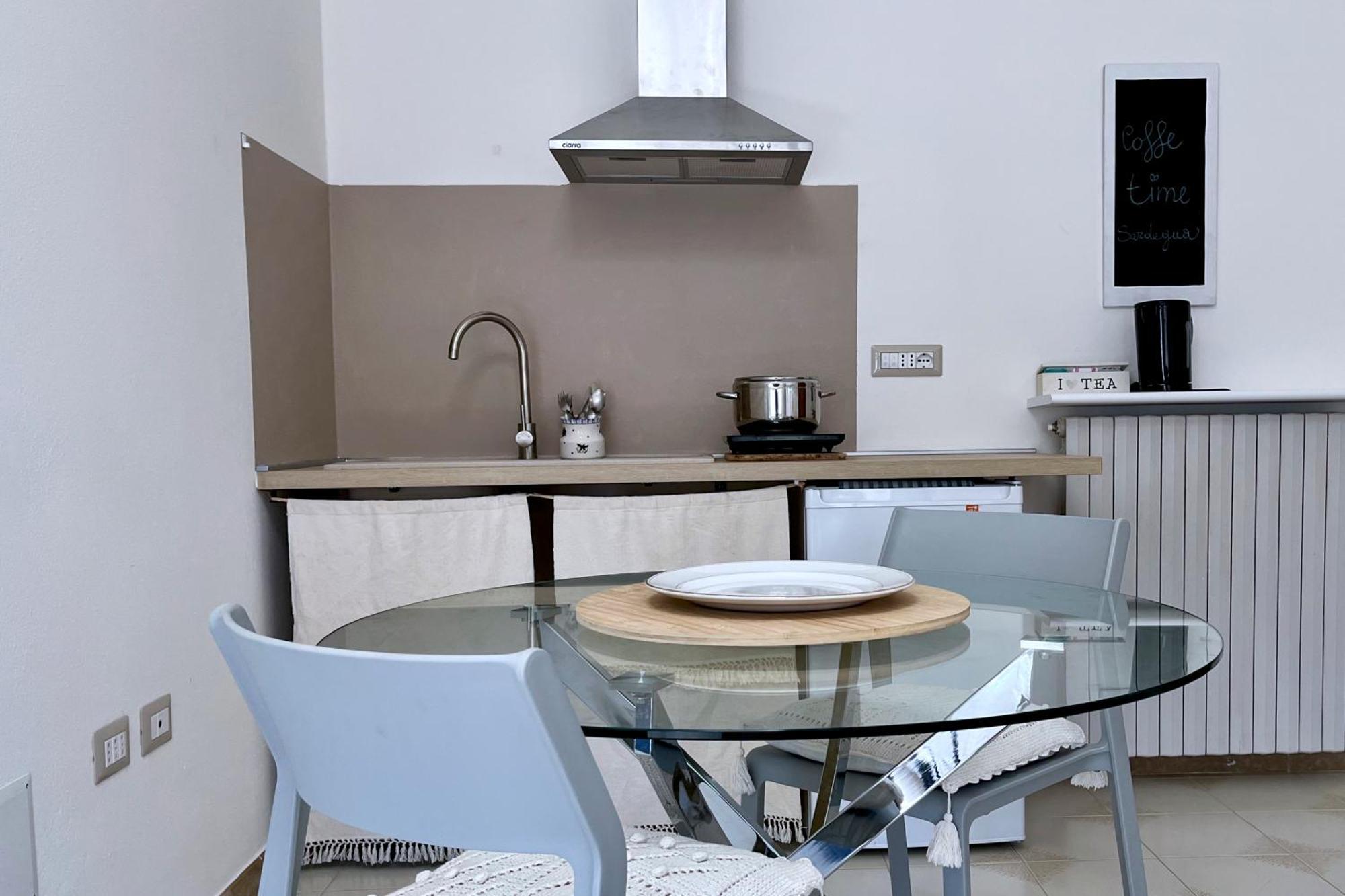 Gocciadoro Guest Apartment Solanas  Esterno foto
